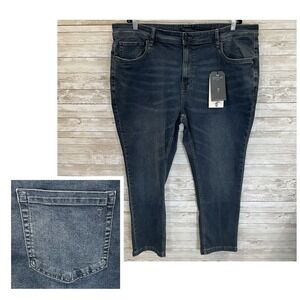 NWT NYC The Perfect Jean Mens 42x28 Jeans Slim Fit Blue Medium Wash Stretch NEW